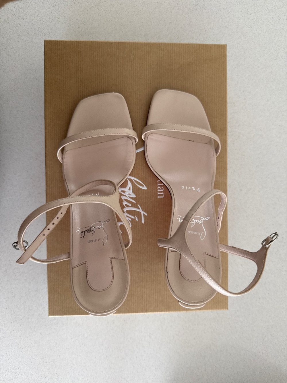 Louboutin 36.5 condora sandals lin leche 85 mm